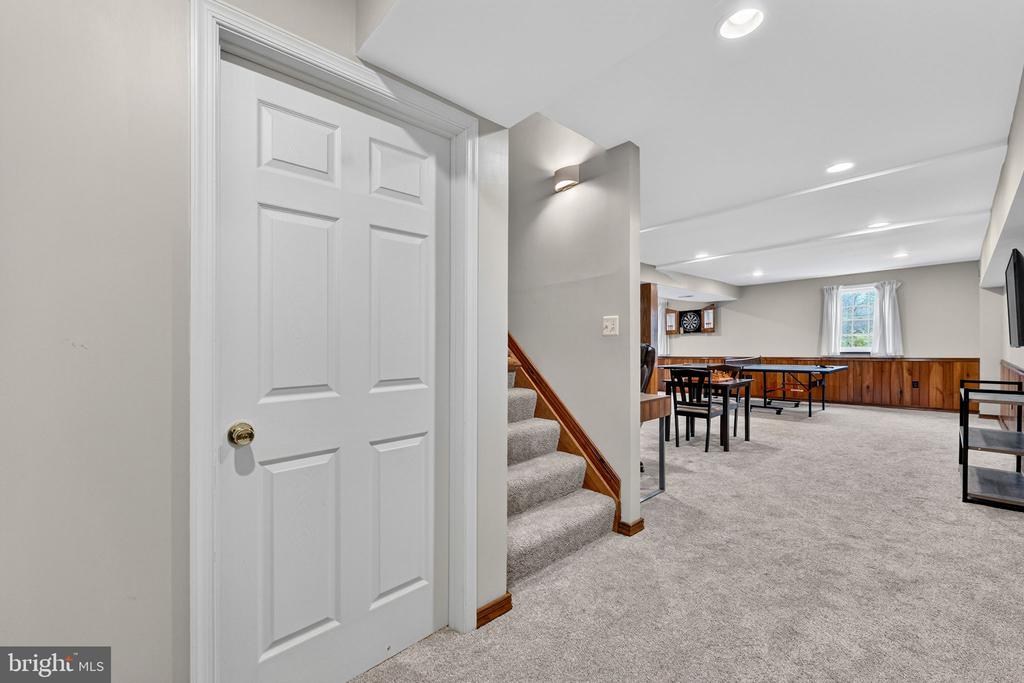 4117 RUNNING QUAIL TRL, AMISSVILLE, Virginia 20106, 4 Bedrooms Bedrooms, ,3 BathroomsBathrooms,Residential,4117 RUNNING QUAIL TRL,VACU2013022 MLS # VACU2013022