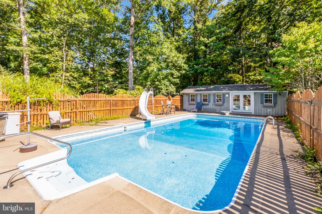 4117 RUNNING QUAIL TRL, AMISSVILLE, Virginia 20106, 4 Bedrooms Bedrooms, ,3 BathroomsBathrooms,Residential,4117 RUNNING QUAIL TRL,VACU2013022 MLS # VACU2013022