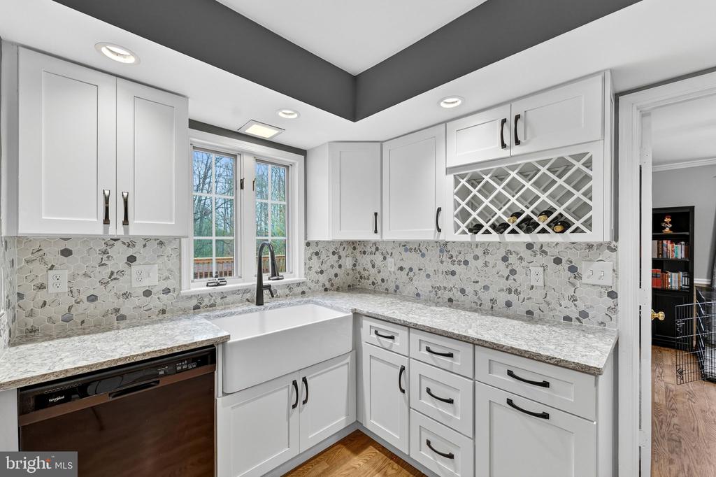 4117 RUNNING QUAIL TRL, AMISSVILLE, Virginia 20106, 4 Bedrooms Bedrooms, ,3 BathroomsBathrooms,Residential,4117 RUNNING QUAIL TRL,VACU2013022 MLS # VACU2013022