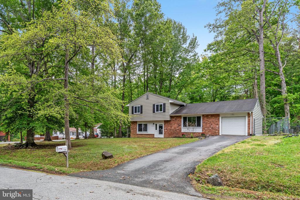 11000 MEADOWLARK LN, SPOTSYLVANIA, Virginia 22553, 3 Bedrooms Bedrooms, ,2 BathroomsBathrooms,Residential,11000 MEADOWLARK LN,VASP2040632 MLS # VASP2040632