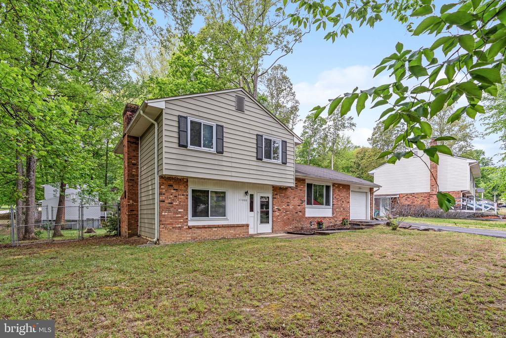 11000 MEADOWLARK LN, SPOTSYLVANIA, Virginia 22553, 3 Bedrooms Bedrooms, ,2 BathroomsBathrooms,Residential,11000 MEADOWLARK LN,VASP2040632 MLS # VASP2040632