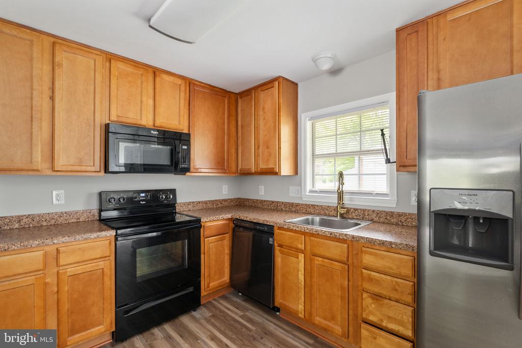 11000 MEADOWLARK LN, SPOTSYLVANIA, Virginia 22553, 3 Bedrooms Bedrooms, ,2 BathroomsBathrooms,Residential,11000 MEADOWLARK LN,VASP2040632 MLS # VASP2040632