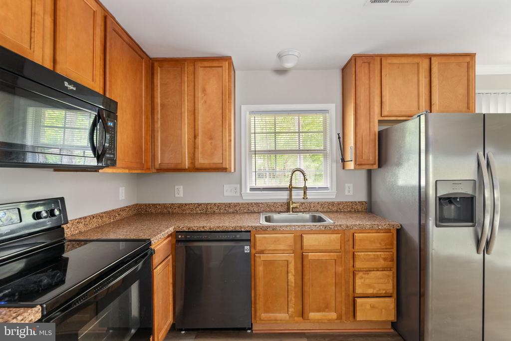 11000 MEADOWLARK LN, SPOTSYLVANIA, Virginia 22553, 3 Bedrooms Bedrooms, ,2 BathroomsBathrooms,Residential,11000 MEADOWLARK LN,VASP2040632 MLS # VASP2040632
