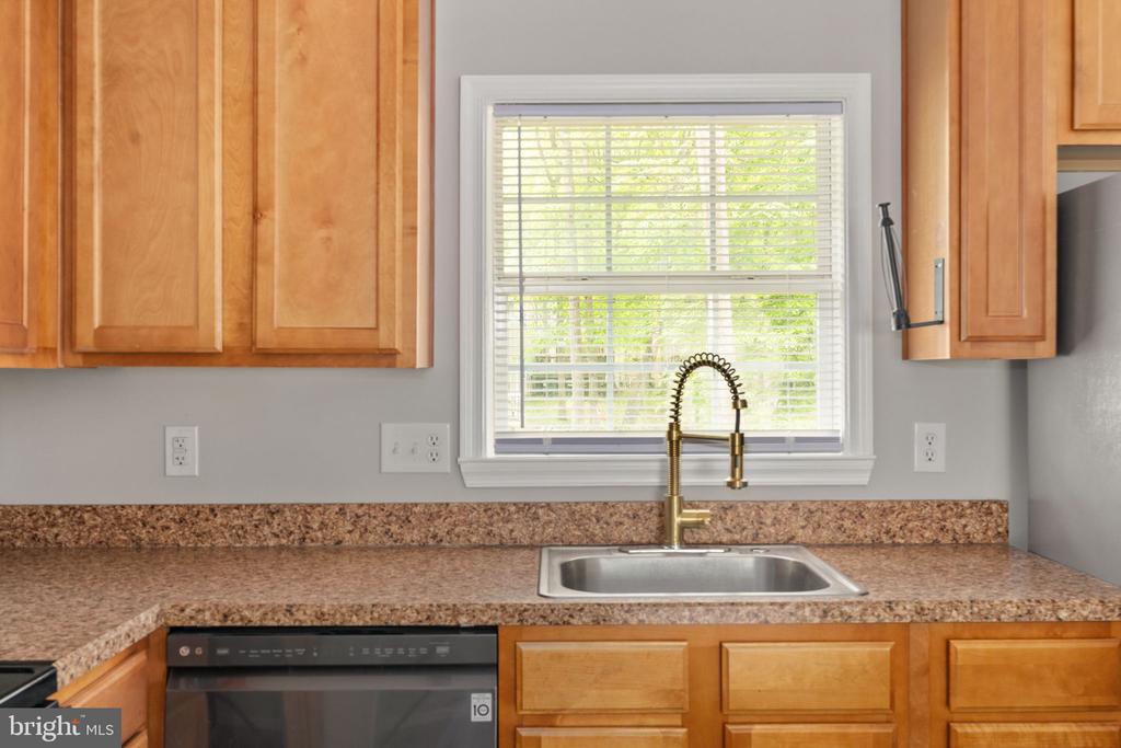 11000 MEADOWLARK LN, SPOTSYLVANIA, Virginia 22553, 3 Bedrooms Bedrooms, ,2 BathroomsBathrooms,Residential,11000 MEADOWLARK LN,VASP2040632 MLS # VASP2040632