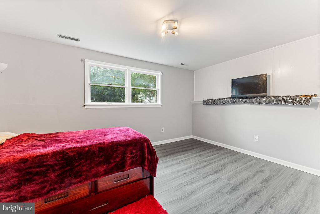 5406 LEE WHITE LN, FREDERICKSBURG, Virginia 22407, 4 Bedrooms Bedrooms, ,2 BathroomsBathrooms,Residential,5406 LEE WHITE LN,VASP2040888 MLS # VASP2040888
