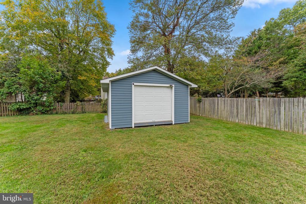 5406 LEE WHITE LN, FREDERICKSBURG, Virginia 22407, 4 Bedrooms Bedrooms, ,2 BathroomsBathrooms,Residential,5406 LEE WHITE LN,VASP2040888 MLS # VASP2040888