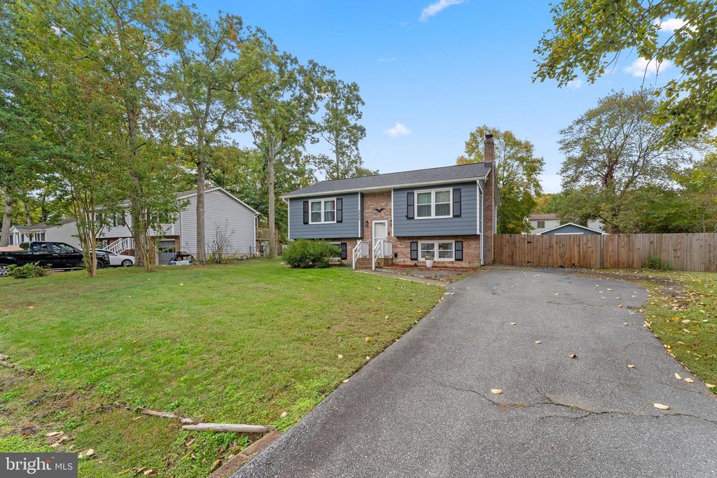 5406 LEE WHITE LN, FREDERICKSBURG, Virginia 22407, 4 Bedrooms Bedrooms, ,2 BathroomsBathrooms,Residential,5406 LEE WHITE LN,VASP2040888 MLS # VASP2040888