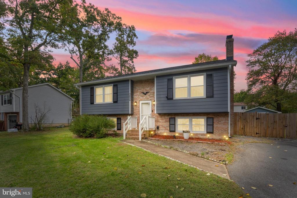 5406 LEE WHITE LN, FREDERICKSBURG, Virginia 22407, 4 Bedrooms Bedrooms, ,2 BathroomsBathrooms,Residential,5406 LEE WHITE LN,VASP2040888 MLS # VASP2040888