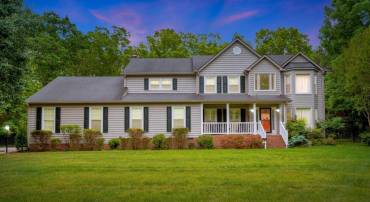 8125 LEE JACKSON CIR, SPOTSYLVANIA, Virginia 22553, 5 Bedrooms Bedrooms, ,3 BathroomsBathrooms,Residential,8125 LEE JACKSON CIR,VASP2040848 MLS # VASP2040848