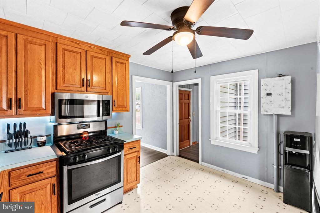 15080 GENERAL AP HILL AVE, CULPEPER, Virginia 22701, 3 Bedrooms Bedrooms, ,1 BathroomBathrooms,Residential,15080 GENERAL AP HILL AVE,VACU2013242 MLS # VACU2013242