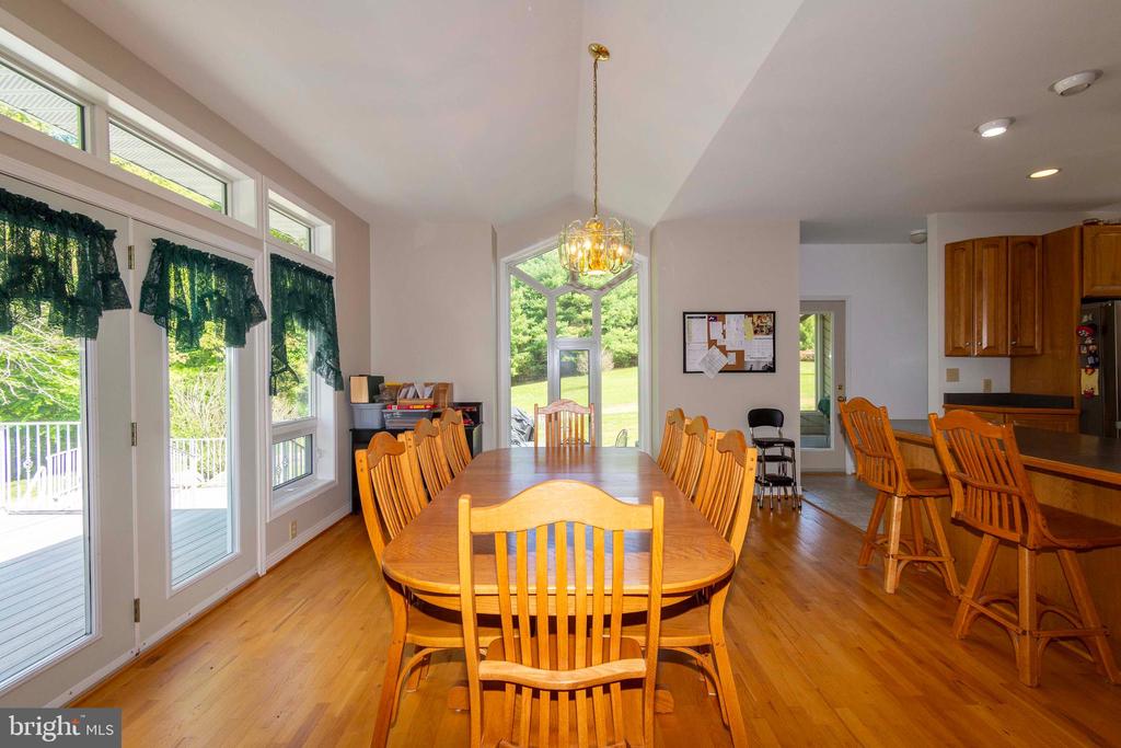 6000 HALEYS MILL RD, SPOTSYLVANIA, Virginia 22551, 3 Bedrooms Bedrooms, ,2 BathroomsBathrooms,Residential,6000 HALEYS MILL RD,VASP2041068 MLS # VASP2041068