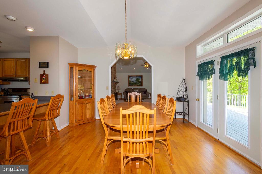 6000 HALEYS MILL RD, SPOTSYLVANIA, Virginia 22551, 3 Bedrooms Bedrooms, ,2 BathroomsBathrooms,Residential,6000 HALEYS MILL RD,VASP2041068 MLS # VASP2041068