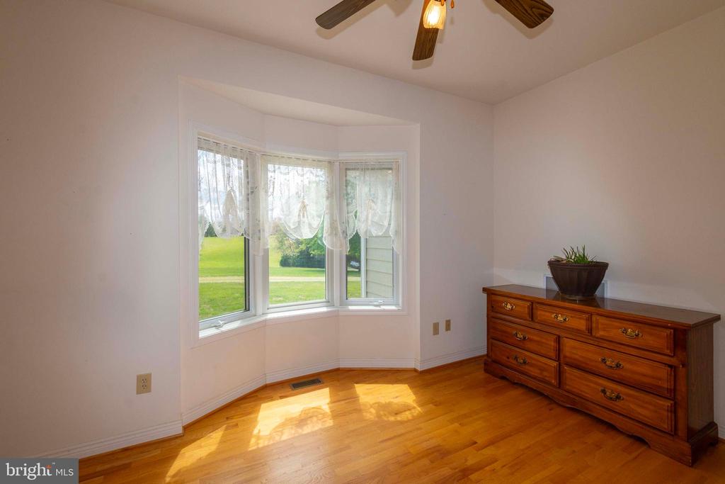 6000 HALEYS MILL RD, SPOTSYLVANIA, Virginia 22551, 3 Bedrooms Bedrooms, ,2 BathroomsBathrooms,Residential,6000 HALEYS MILL RD,VASP2041068 MLS # VASP2041068