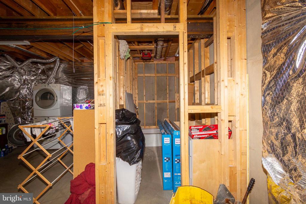 6000 HALEYS MILL RD, SPOTSYLVANIA, Virginia 22551, 3 Bedrooms Bedrooms, ,2 BathroomsBathrooms,Residential,6000 HALEYS MILL RD,VASP2041068 MLS # VASP2041068
