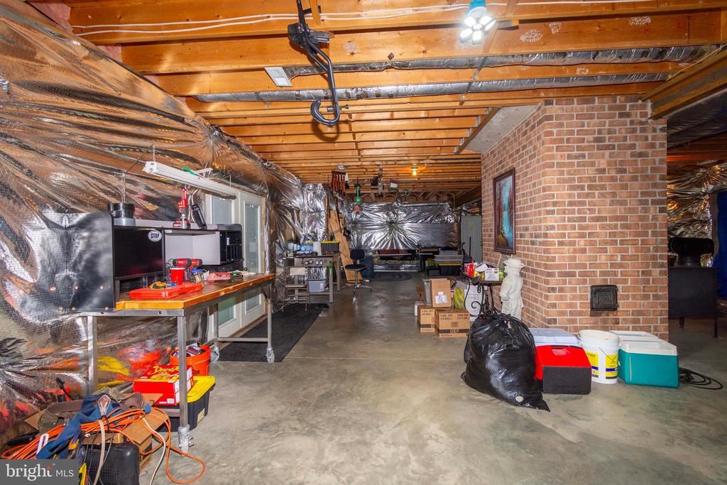 6000 HALEYS MILL RD, SPOTSYLVANIA, Virginia 22551, 3 Bedrooms Bedrooms, ,2 BathroomsBathrooms,Residential,6000 HALEYS MILL RD,VASP2041068 MLS # VASP2041068