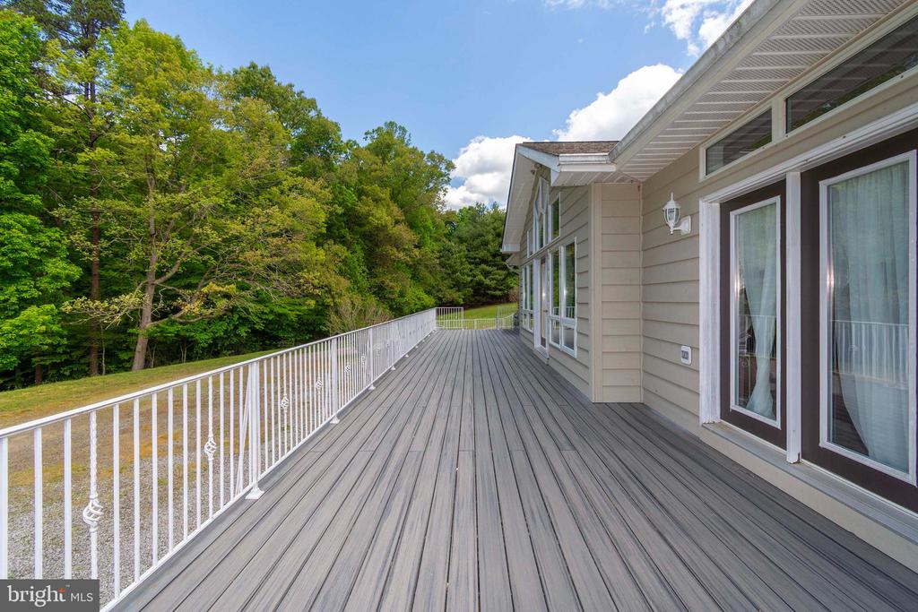 6000 HALEYS MILL RD, SPOTSYLVANIA, Virginia 22551, 3 Bedrooms Bedrooms, ,2 BathroomsBathrooms,Residential,6000 HALEYS MILL RD,VASP2041068 MLS # VASP2041068