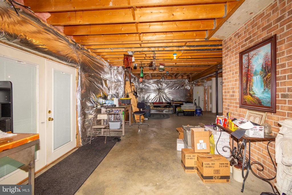 6000 HALEYS MILL RD, SPOTSYLVANIA, Virginia 22551, 3 Bedrooms Bedrooms, ,2 BathroomsBathrooms,Residential,6000 HALEYS MILL RD,VASP2041074 MLS # VASP2041074