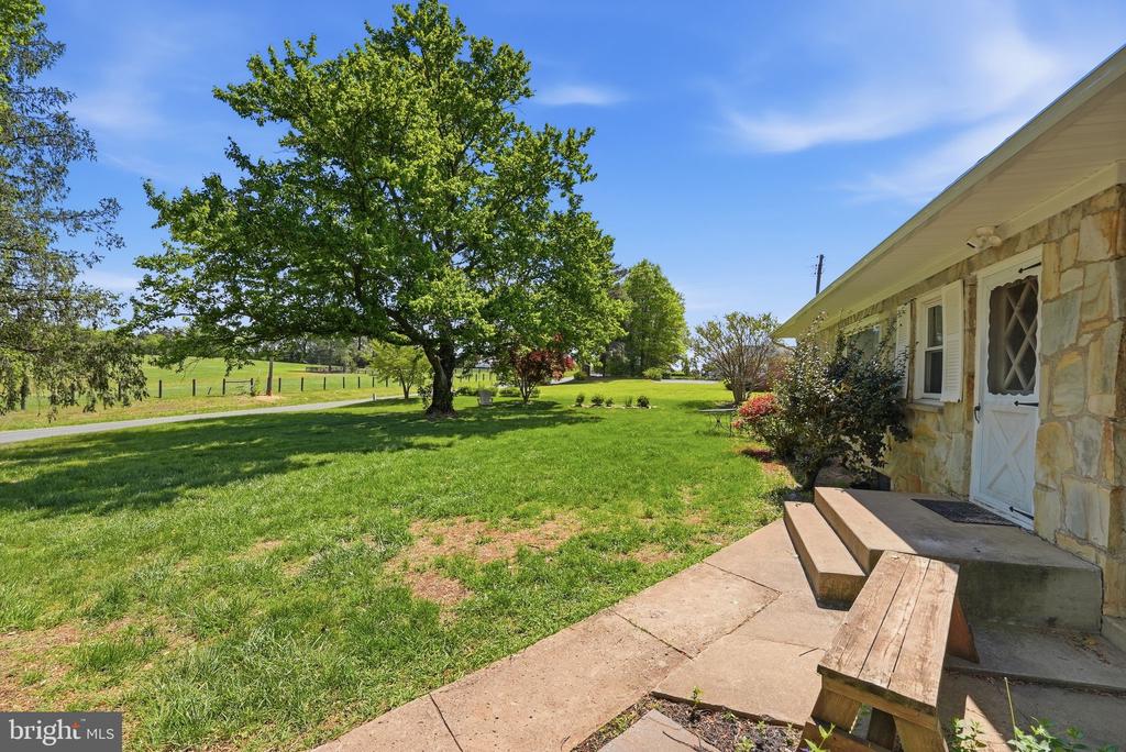 11844 CEMETERY RD, REMINGTON, Virginia 22734, 3 Bedrooms Bedrooms, ,1 BathroomBathrooms,Residential,11844 CEMETERY RD,VAFQ2021650 MLS # VAFQ2021650