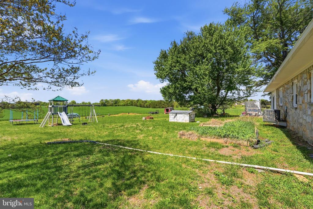 11844 CEMETERY RD, REMINGTON, Virginia 22734, 3 Bedrooms Bedrooms, ,1 BathroomBathrooms,Residential,11844 CEMETERY RD,VAFQ2021650 MLS # VAFQ2021650