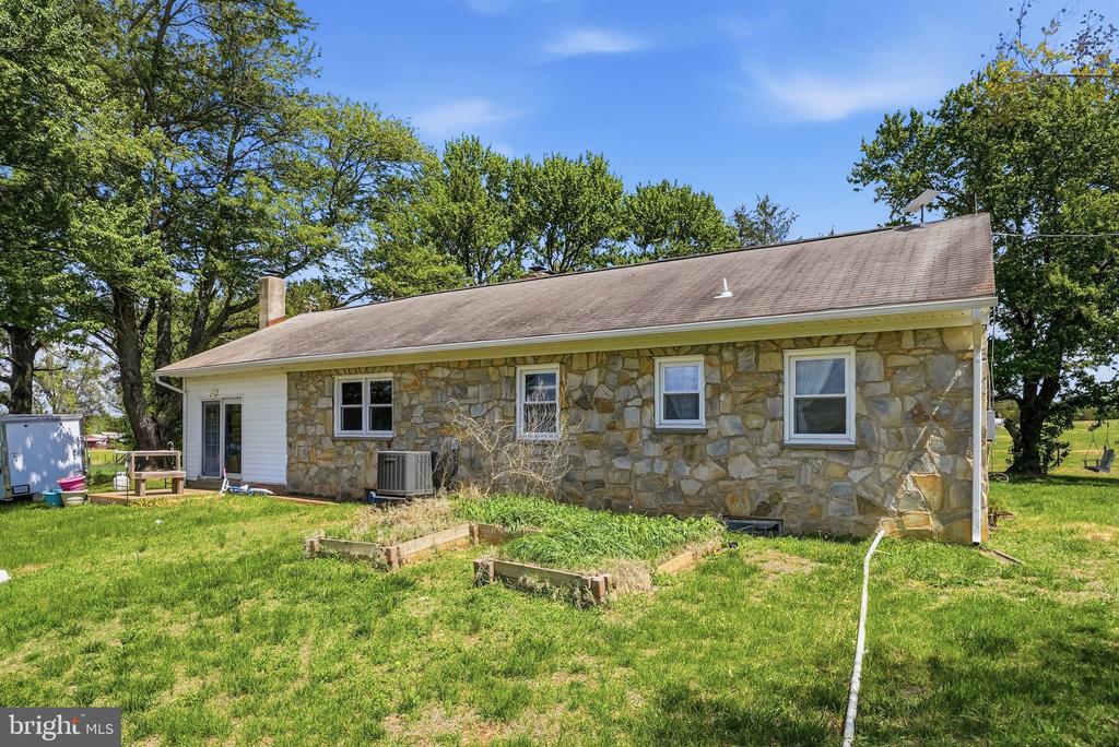 11844 CEMETERY RD, REMINGTON, Virginia 22734, 3 Bedrooms Bedrooms, ,1 BathroomBathrooms,Residential,11844 CEMETERY RD,VAFQ2021650 MLS # VAFQ2021650