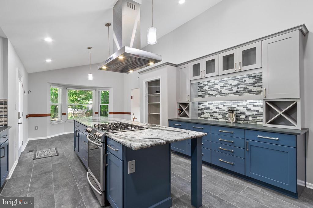 11704 EXETER CT, FREDERICKSBURG, Virginia 22408, 4 Bedrooms Bedrooms, ,3 BathroomsBathrooms,Residential,11704 EXETER CT,VASP2041182 MLS # VASP2041182