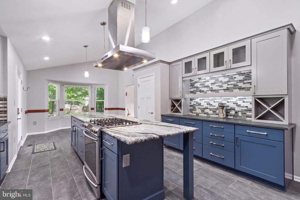 11704 EXETER CT, FREDERICKSBURG, Virginia 22408, 4 Bedrooms Bedrooms, ,3 BathroomsBathrooms,Residential,11704 EXETER CT,VASP2041182 MLS # VASP2041182
