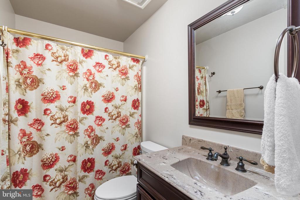 11704 EXETER CT, FREDERICKSBURG, Virginia 22408, 4 Bedrooms Bedrooms, ,3 BathroomsBathrooms,Residential,11704 EXETER CT,VASP2041182 MLS # VASP2041182