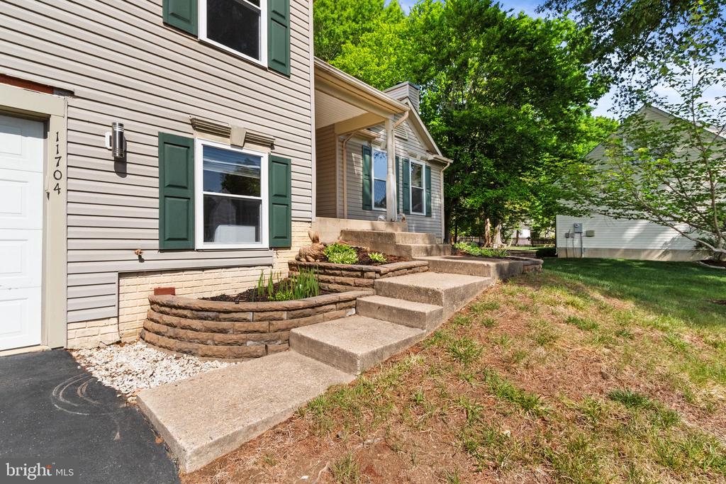 11704 EXETER CT, FREDERICKSBURG, Virginia 22408, 4 Bedrooms Bedrooms, ,3 BathroomsBathrooms,Residential,11704 EXETER CT,VASP2041182 MLS # VASP2041182