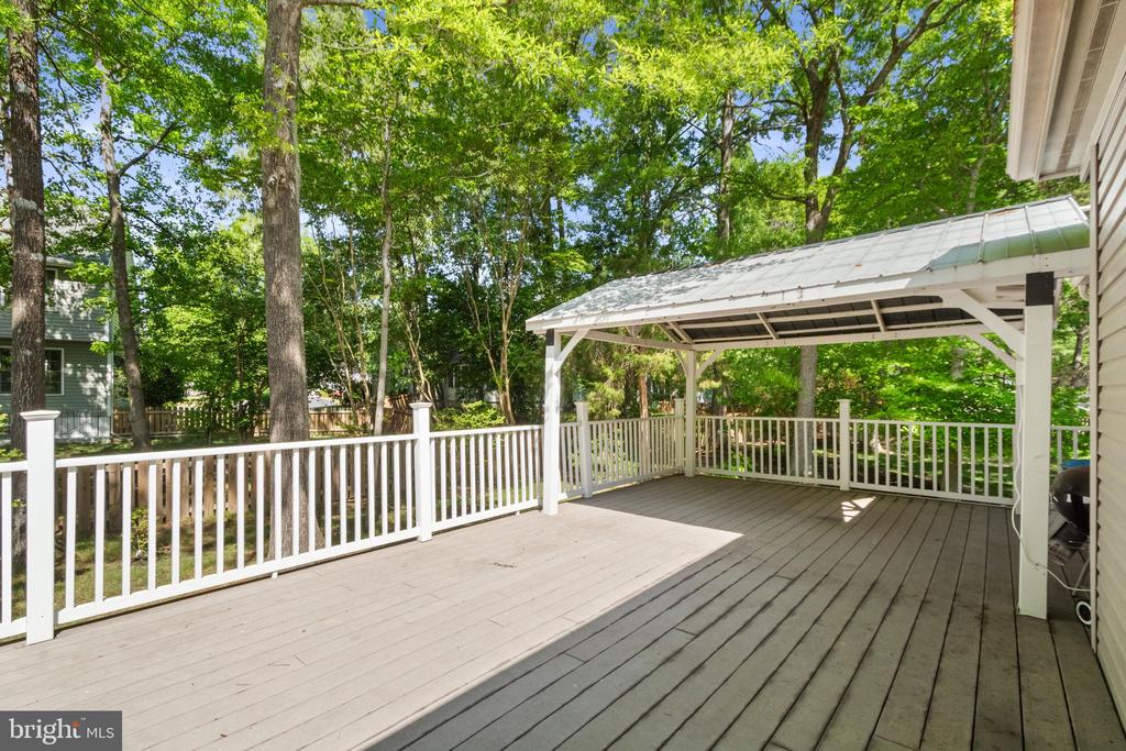 11704 EXETER CT, FREDERICKSBURG, Virginia 22408, 4 Bedrooms Bedrooms, ,3 BathroomsBathrooms,Residential,11704 EXETER CT,VASP2041182 MLS # VASP2041182