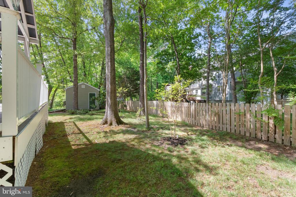 11704 EXETER CT, FREDERICKSBURG, Virginia 22408, 4 Bedrooms Bedrooms, ,3 BathroomsBathrooms,Residential,11704 EXETER CT,VASP2041182 MLS # VASP2041182