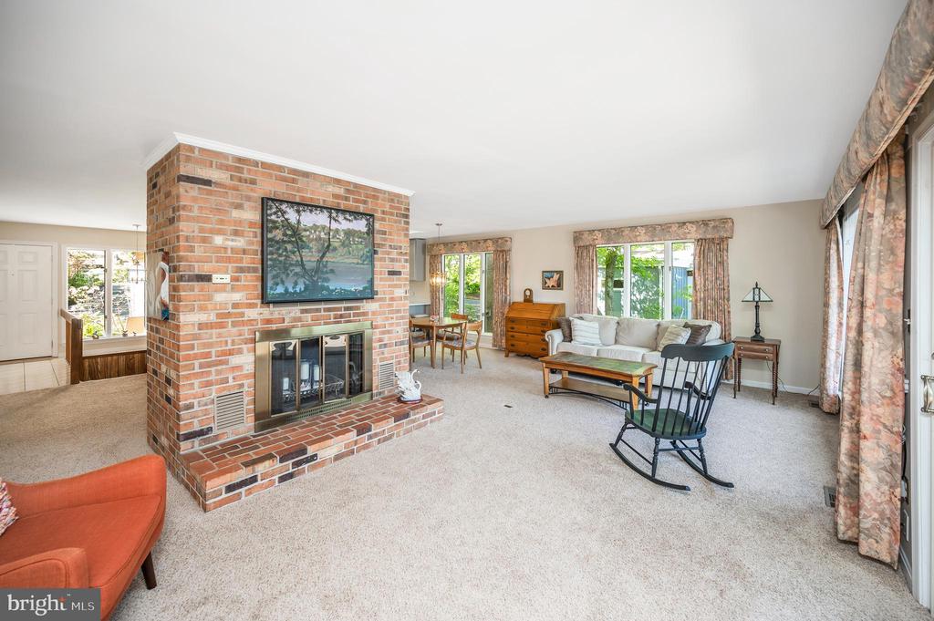 126 GREEN SPRING RD, LOCUST GROVE, Virginia 22508, 3 Bedrooms Bedrooms, ,3 BathroomsBathrooms,Residential,126 GREEN SPRING RD,VAOR2013932 MLS # VAOR2013932
