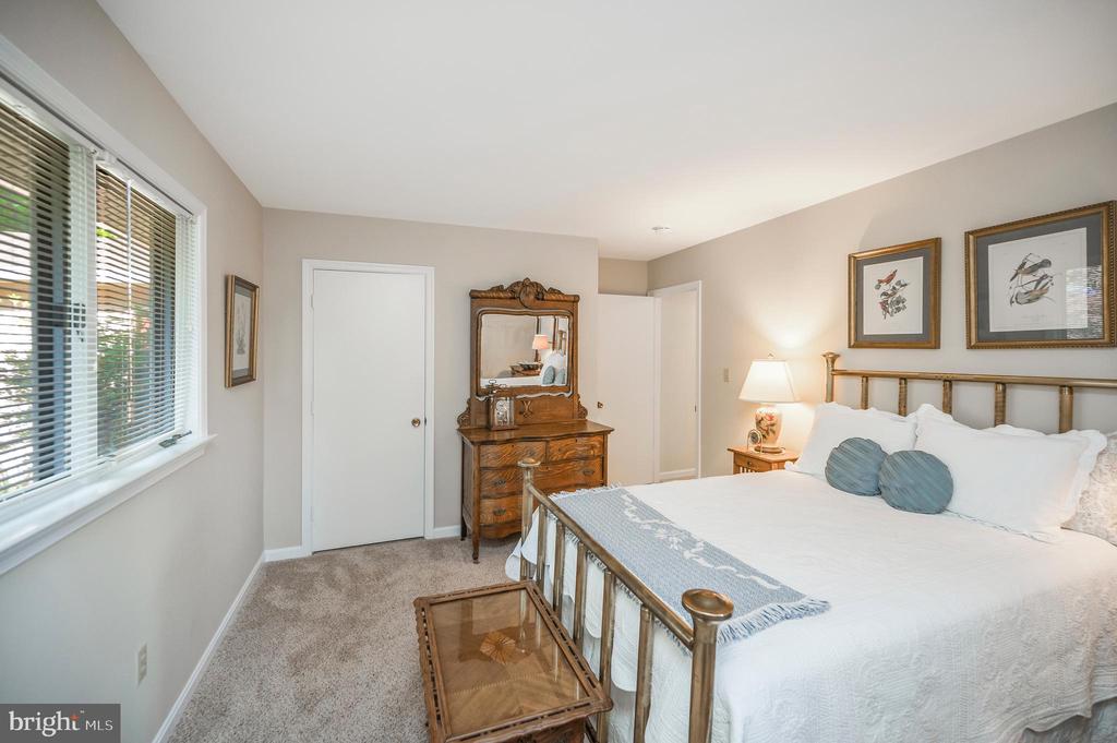 126 GREEN SPRING RD, LOCUST GROVE, Virginia 22508, 3 Bedrooms Bedrooms, ,3 BathroomsBathrooms,Residential,126 GREEN SPRING RD,VAOR2013932 MLS # VAOR2013932