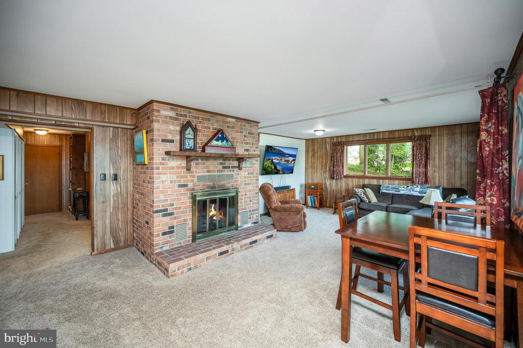 126 GREEN SPRING RD, LOCUST GROVE, Virginia 22508, 3 Bedrooms Bedrooms, ,3 BathroomsBathrooms,Residential,126 GREEN SPRING RD,VAOR2013932 MLS # VAOR2013932