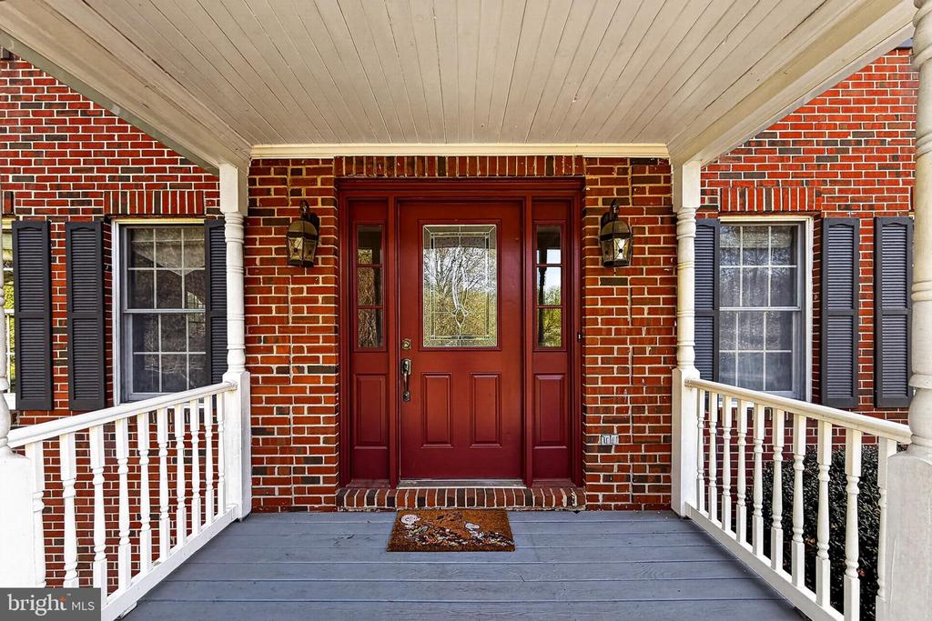 4809 OLD CHAPEL RD, CATLETT, Virginia 20119, 4 Bedrooms Bedrooms, ,2 BathroomsBathrooms,Residential,4809 OLD CHAPEL RD,VAFQ2021668 MLS # VAFQ2021668