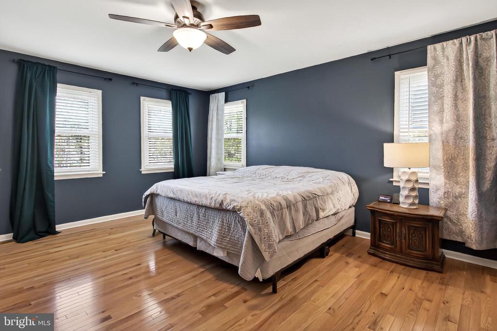 4809 OLD CHAPEL RD, CATLETT, Virginia 20119, 4 Bedrooms Bedrooms, ,2 BathroomsBathrooms,Residential,4809 OLD CHAPEL RD,VAFQ2021668 MLS # VAFQ2021668