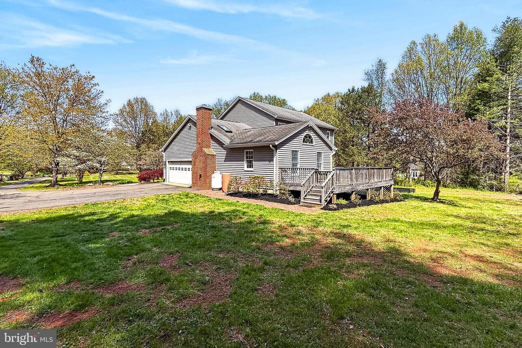 4809 OLD CHAPEL RD, CATLETT, Virginia 20119, 4 Bedrooms Bedrooms, ,2 BathroomsBathrooms,Residential,4809 OLD CHAPEL RD,VAFQ2021668 MLS # VAFQ2021668