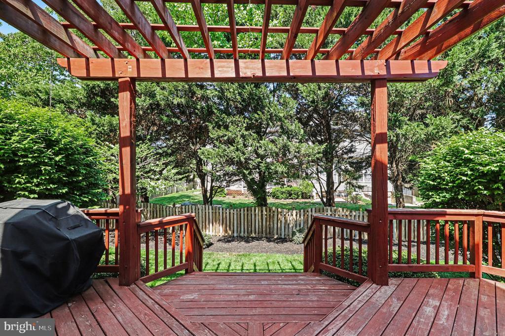 11612 RIVER MEADOWS WAY, FREDERICKSBURG, Virginia 22408, 4 Bedrooms Bedrooms, ,4 BathroomsBathrooms,Residential,11612 RIVER MEADOWS WAY,VASP2041210 MLS # VASP2041210