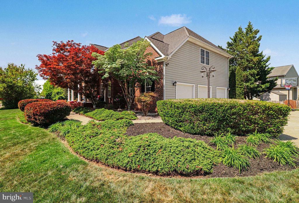 11612 RIVER MEADOWS WAY, FREDERICKSBURG, Virginia 22408, 4 Bedrooms Bedrooms, ,4 BathroomsBathrooms,Residential,11612 RIVER MEADOWS WAY,VASP2041210 MLS # VASP2041210