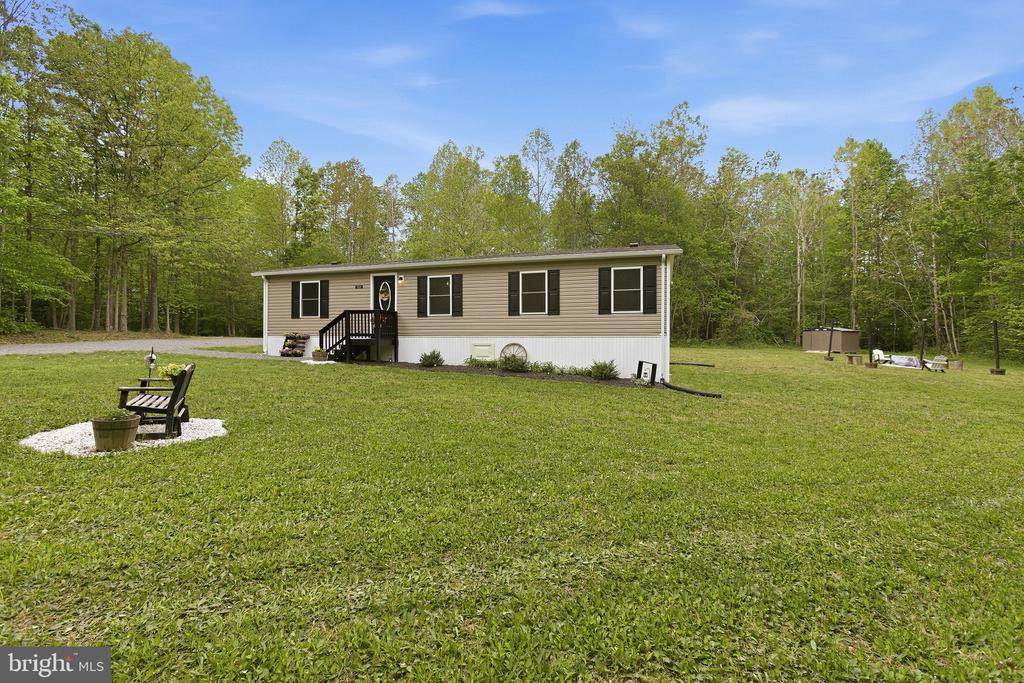 135 HEAVENLY DOVE DR, MINERAL, Virginia 23117, 4 Bedrooms Bedrooms, ,2 BathroomsBathrooms,Residential,135 HEAVENLY DOVE DR,VALA2009624 MLS # VALA2009624