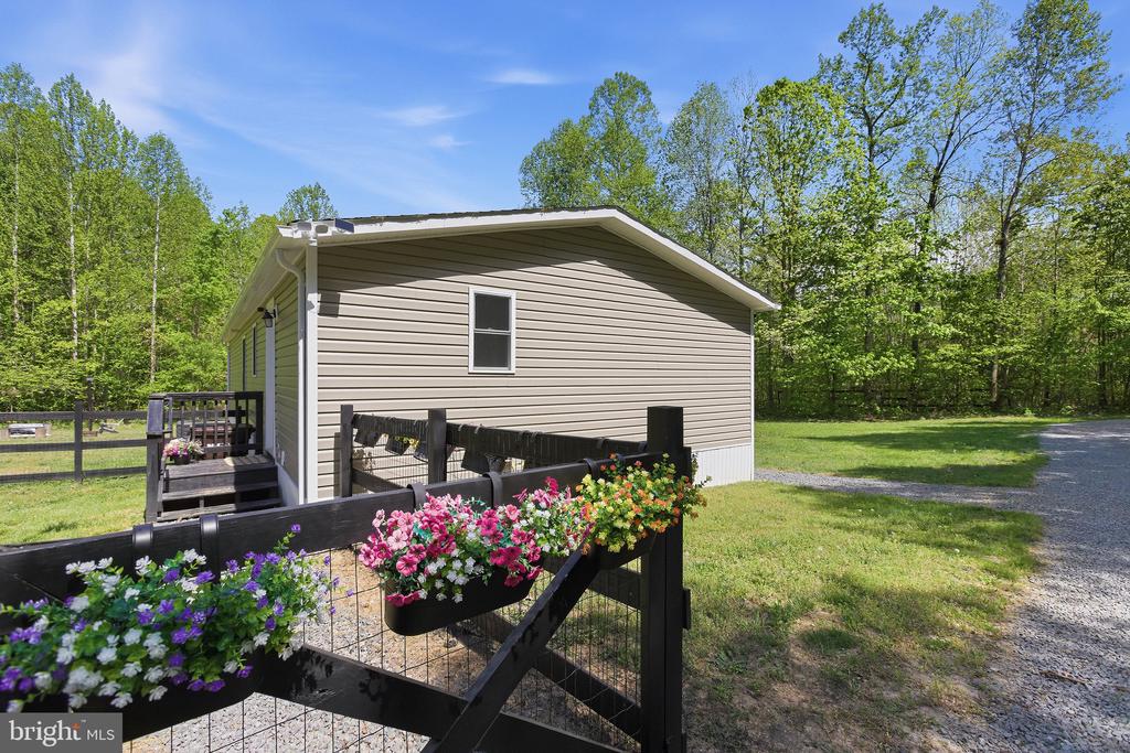 135 HEAVENLY DOVE DR, MINERAL, Virginia 23117, 4 Bedrooms Bedrooms, ,2 BathroomsBathrooms,Residential,135 HEAVENLY DOVE DR,VALA2009624 MLS # VALA2009624
