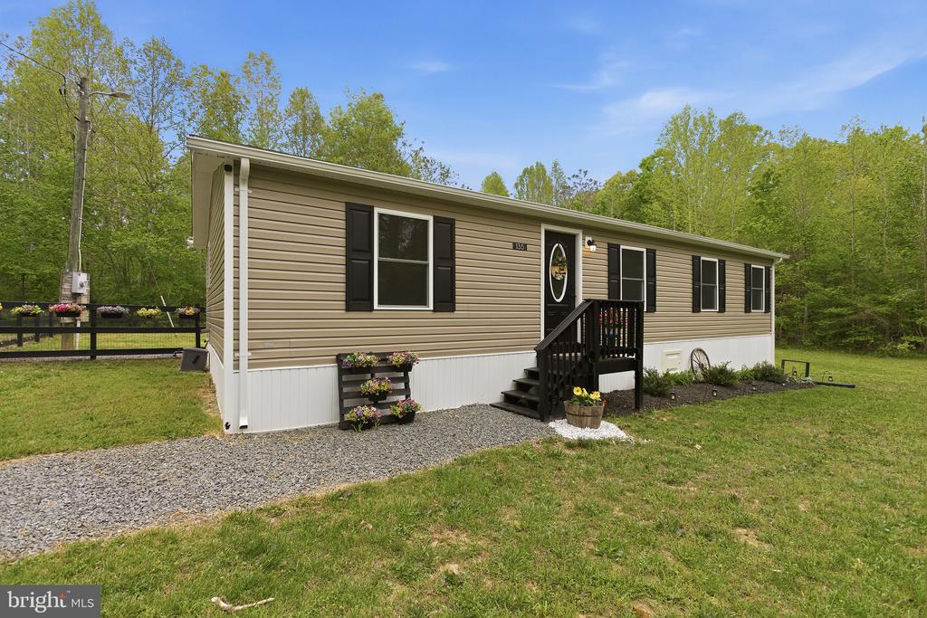 135 HEAVENLY DOVE DR, MINERAL, Virginia 23117, 4 Bedrooms Bedrooms, ,2 BathroomsBathrooms,Residential,135 HEAVENLY DOVE DR,VALA2009624 MLS # VALA2009624