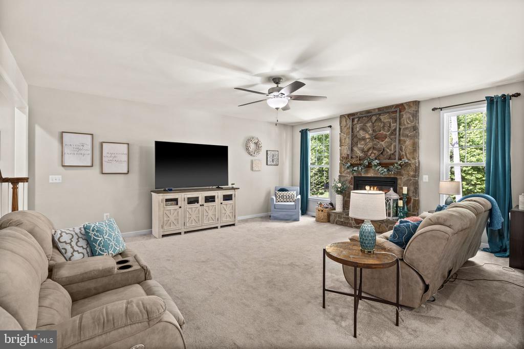 12129 SAWHILL BLVD, SPOTSYLVANIA, Virginia 22553, 5 Bedrooms Bedrooms, ,4 BathroomsBathrooms,Residential,12129 SAWHILL BLVD,VASP2041364 MLS # VASP2041364