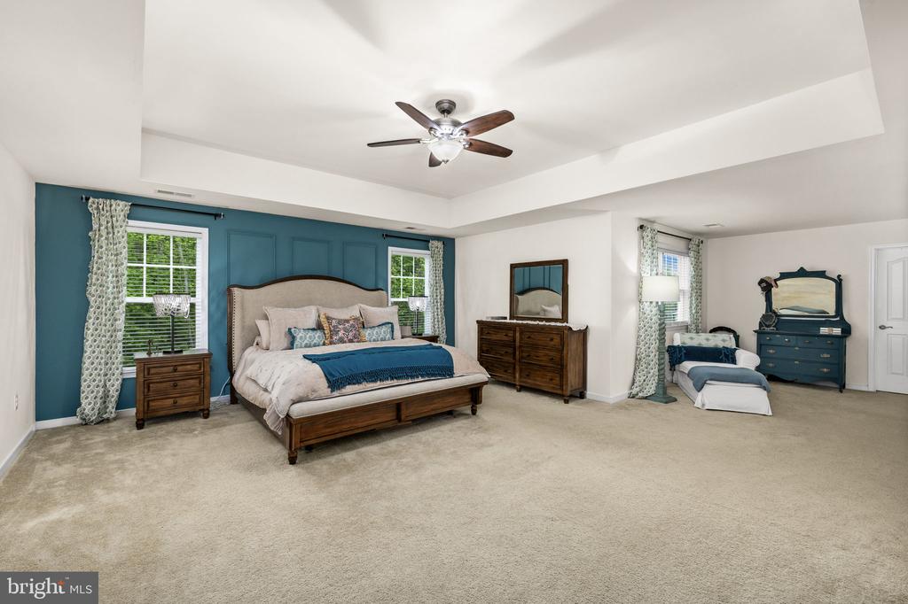 12129 SAWHILL BLVD, SPOTSYLVANIA, Virginia 22553, 5 Bedrooms Bedrooms, ,4 BathroomsBathrooms,Residential,12129 SAWHILL BLVD,VASP2041364 MLS # VASP2041364