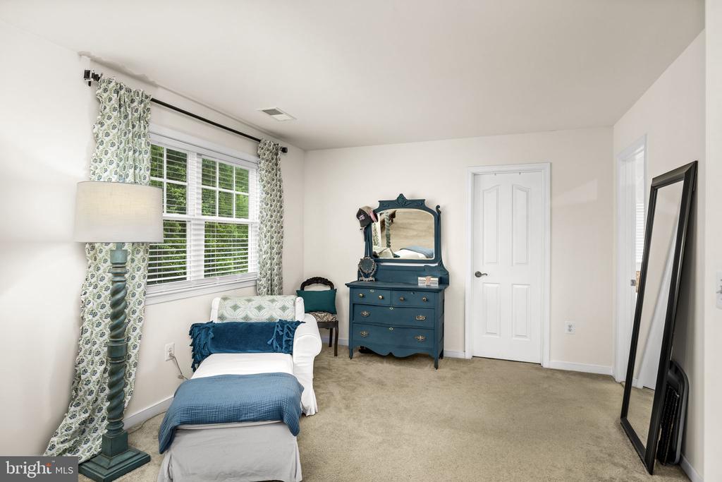 12129 SAWHILL BLVD, SPOTSYLVANIA, Virginia 22553, 5 Bedrooms Bedrooms, ,4 BathroomsBathrooms,Residential,12129 SAWHILL BLVD,VASP2041364 MLS # VASP2041364