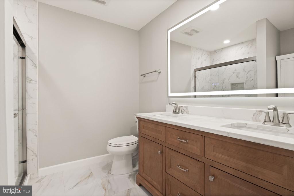 3430 COURTNEY SCHOOL RD, MIDLAND, Virginia 22728, 3 Bedrooms Bedrooms, ,2 BathroomsBathrooms,Residential,3430 COURTNEY SCHOOL RD,VAFQ2021730 MLS # VAFQ2021730