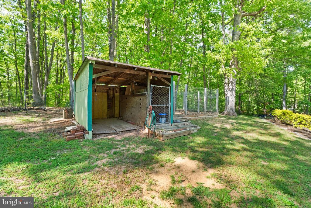 3430 COURTNEY SCHOOL RD, MIDLAND, Virginia 22728, 3 Bedrooms Bedrooms, ,2 BathroomsBathrooms,Residential,3430 COURTNEY SCHOOL RD,VAFQ2021730 MLS # VAFQ2021730