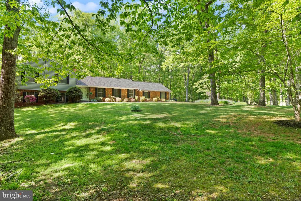 3430 COURTNEY SCHOOL RD, MIDLAND, Virginia 22728, 3 Bedrooms Bedrooms, ,2 BathroomsBathrooms,Residential,3430 COURTNEY SCHOOL RD,VAFQ2021730 MLS # VAFQ2021730