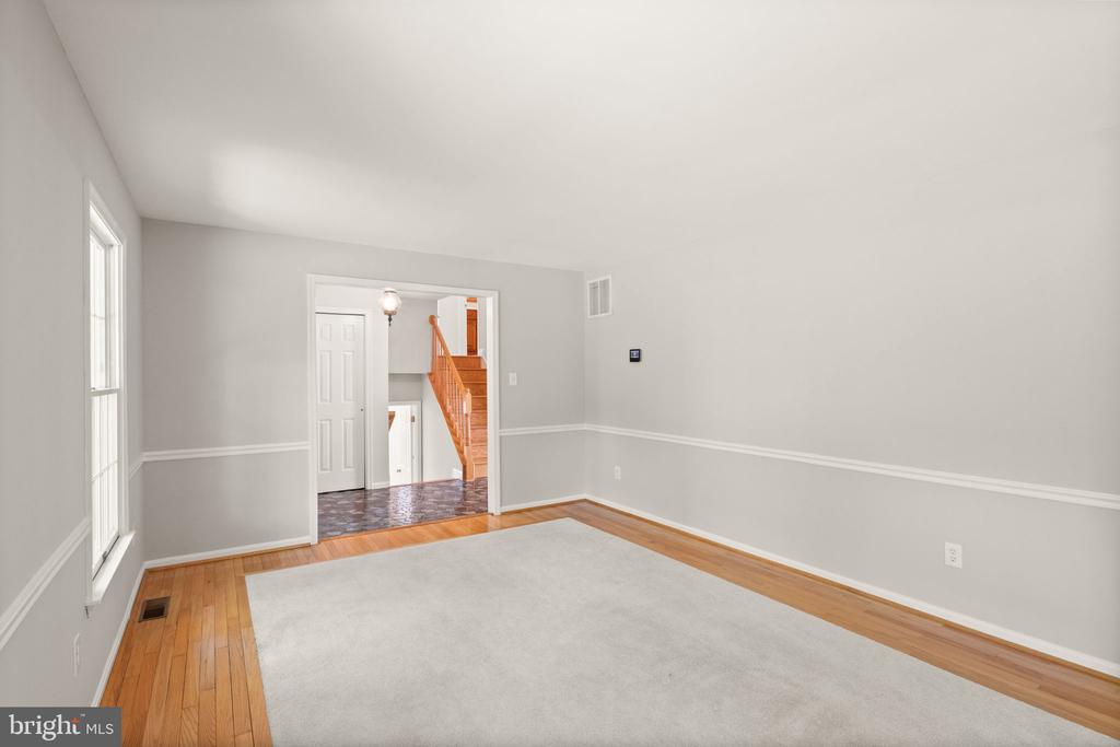 3430 COURTNEY SCHOOL RD, MIDLAND, Virginia 22728, 3 Bedrooms Bedrooms, ,2 BathroomsBathrooms,Residential,3430 COURTNEY SCHOOL RD,VAFQ2021730 MLS # VAFQ2021730