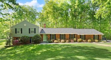 3430 COURTNEY SCHOOL RD, MIDLAND, Virginia 22728, 3 Bedrooms Bedrooms, ,2 BathroomsBathrooms,Residential,3430 COURTNEY SCHOOL RD,VAFQ2021730 MLS # VAFQ2021730