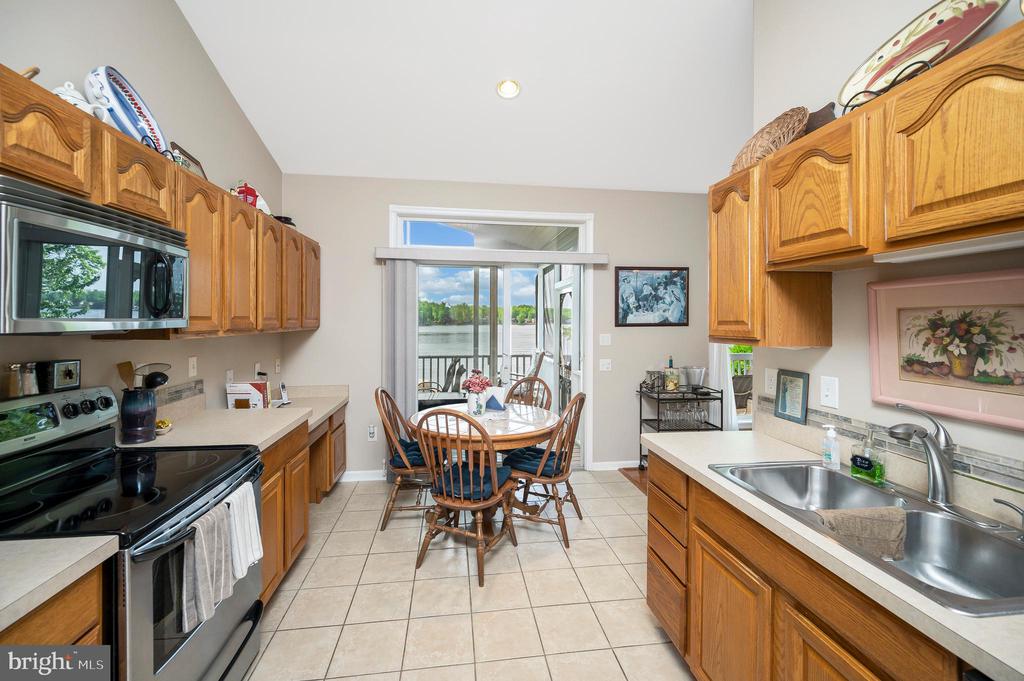 626 CORNWALLIS AVE, LOCUST GROVE, Virginia 22508, 5 Bedrooms Bedrooms, ,3 BathroomsBathrooms,Residential,626 CORNWALLIS AVE,VAOR2013484 MLS # VAOR2013484